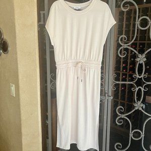 Evereve Brand  Kiara T Shirt Dress Size L Taupe/Cream color